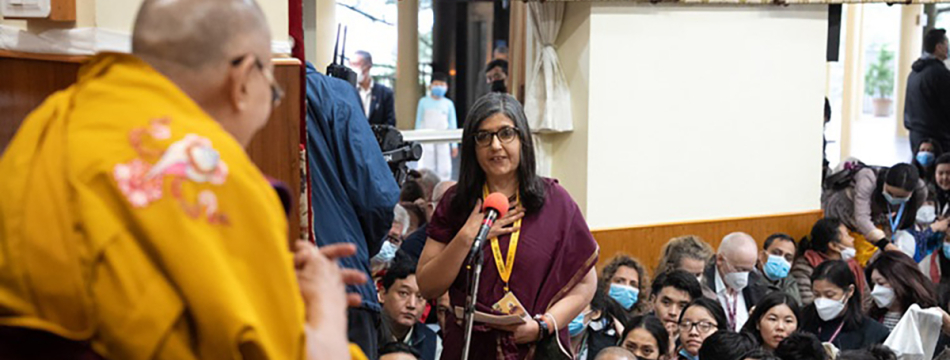 Dr Kaveri Gill introducing the program with His Holiness the Dalai Lama and participants in Tibet House's Nalanda Courses at the Main Tibetan Temple in Dharamsala, HP, India on June 2, 2023. Photo by Tenzin Choejor